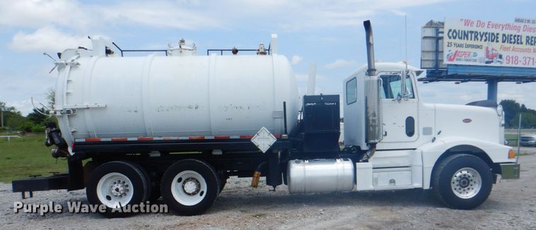 image for item HT9355 1990 Peterbilt 377  vacuum truck