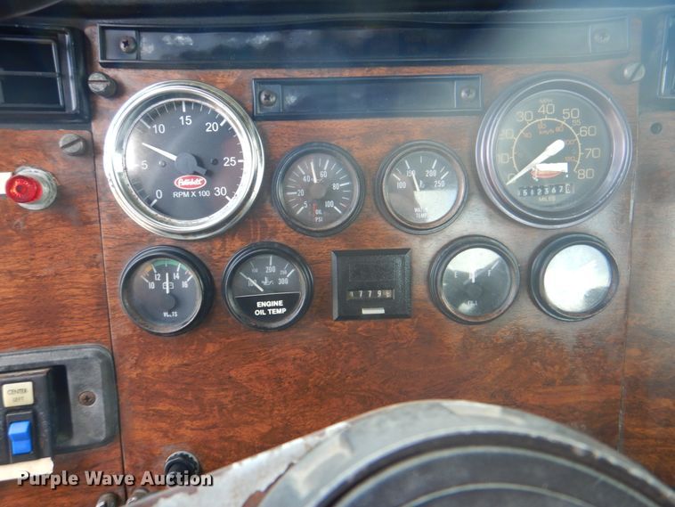 image for item HT9355 1990 Peterbilt 377  vacuum truck