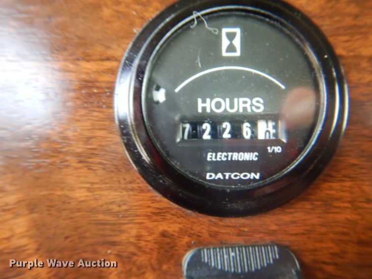 image for item HT9355 1990 Peterbilt 377  vacuum truck