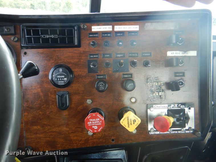 image for item HT9355 1990 Peterbilt 377  vacuum truck