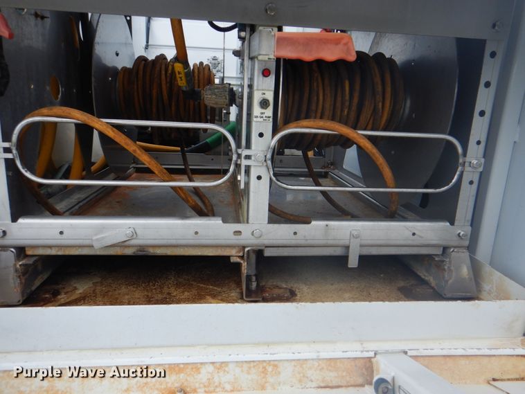 image for item HT9357 2012 Ford E450  utility van with sprayer