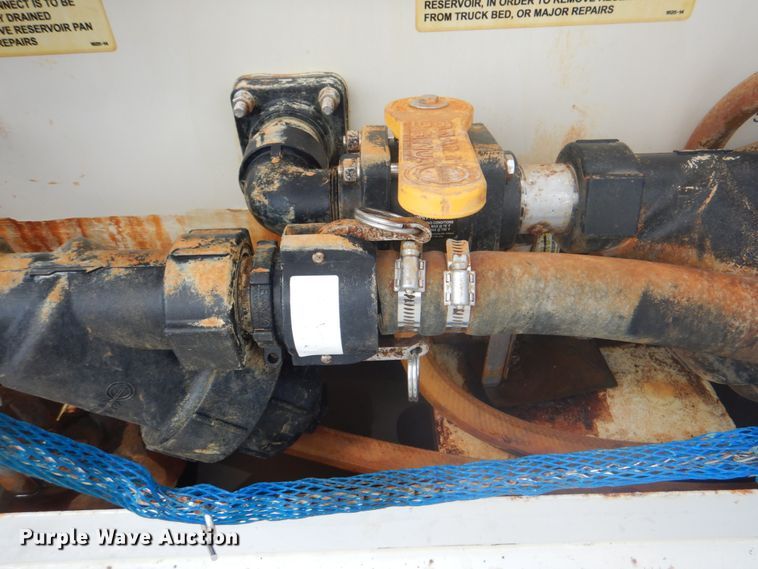 image for item HT9357 2012 Ford E450  utility van with sprayer