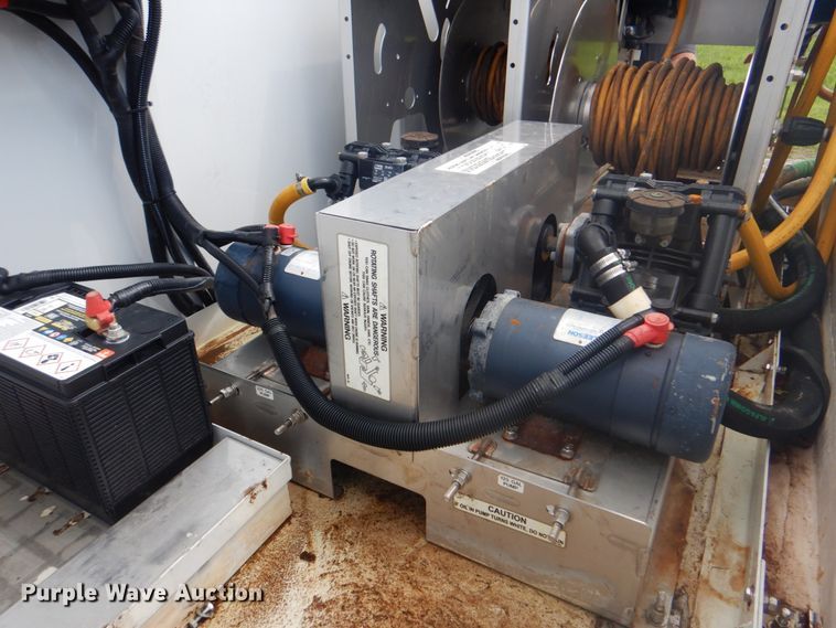 image for item HT9357 2012 Ford E450  utility van with sprayer