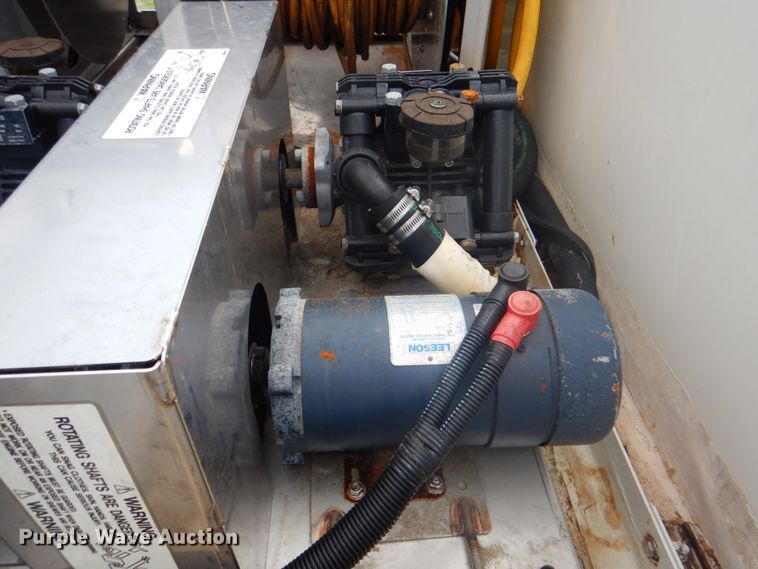 image for item HT9357 2012 Ford E450  utility van with sprayer