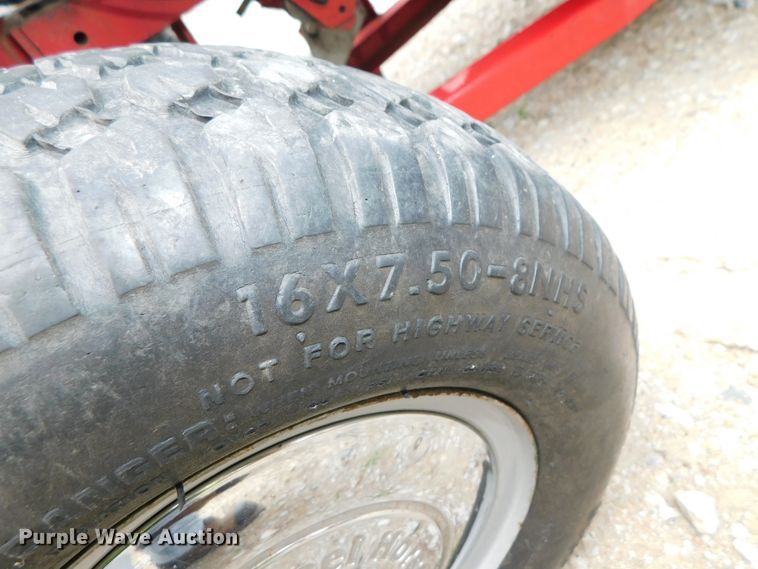 image for item HX9437 1991 Toro Wheel Horse 520H  lawn tractor