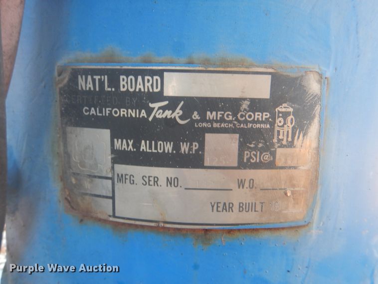 image for item IA9989 National Board  portable vacuum