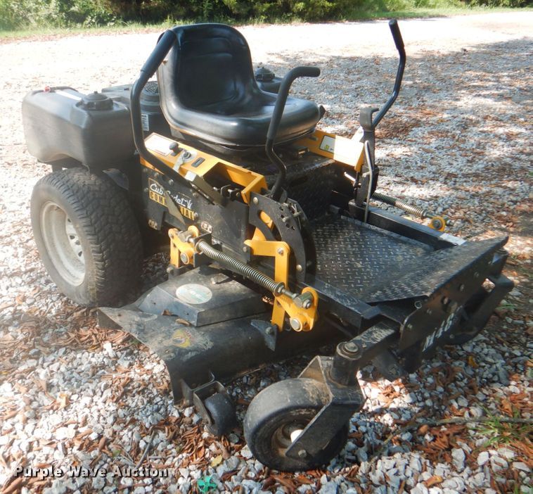 image for item IA9992 Cub Cadet Commercial M48S  ZTR lawn mower