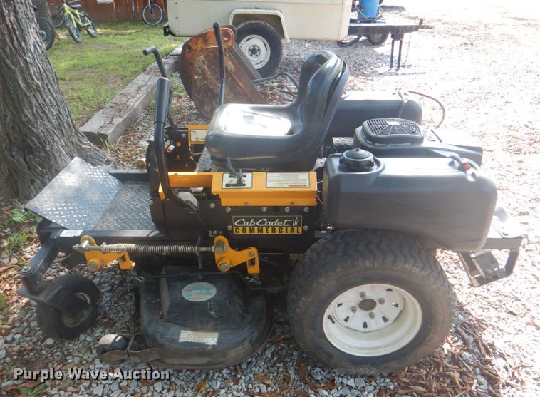 image for item IA9992 Cub Cadet Commercial M48S  ZTR lawn mower