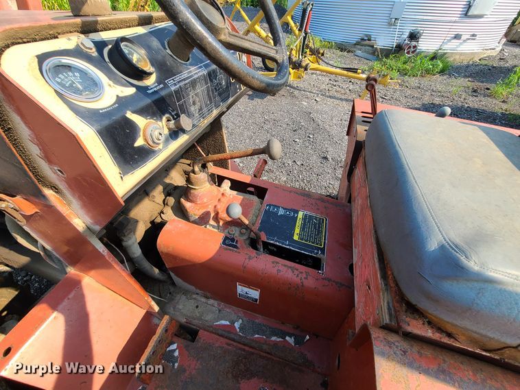 image for item IC9861 Ditch Witch R40  trencher