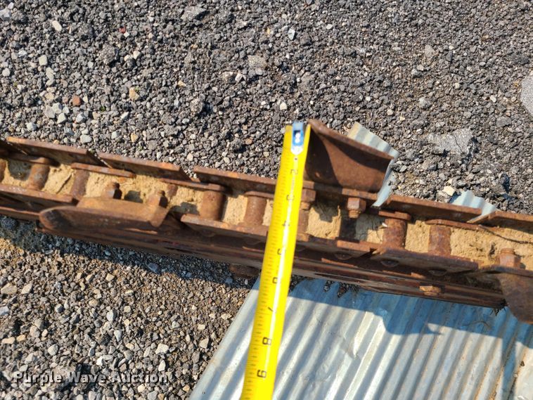 image for item IC9861 Ditch Witch R40  trencher