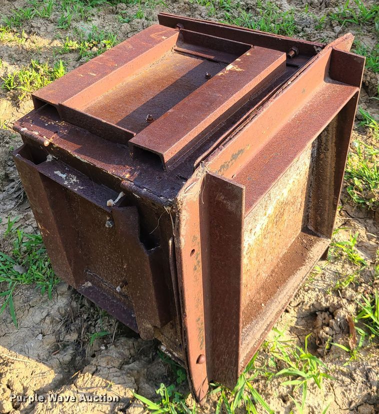 image for item IC9867 Septic tank concrete form