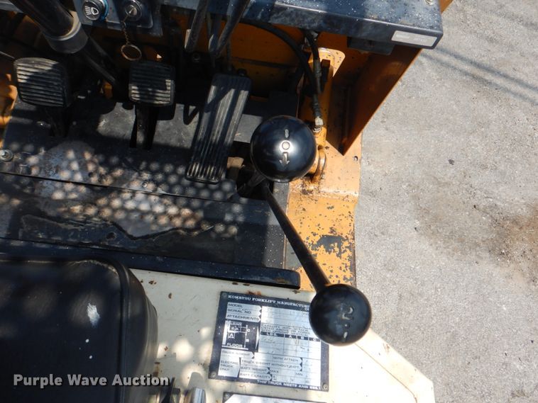 image for item IE9437 Komatsu FG15  forklift