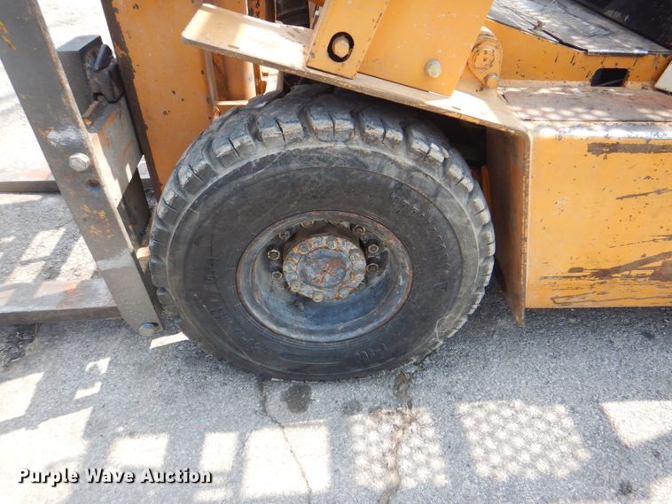 image for item IE9437 Komatsu FG15  forklift