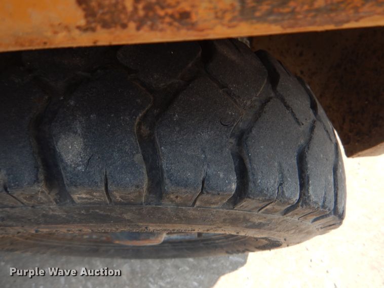 image for item IE9437 Komatsu FG15  forklift