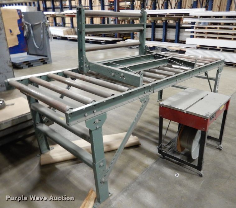 image for item II9648 Roller table and bander