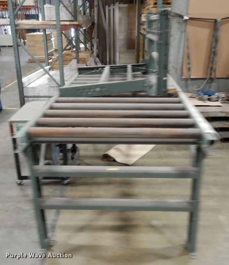 image for item II9648 Roller table and bander