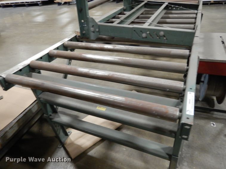 image for item II9648 Roller table and bander