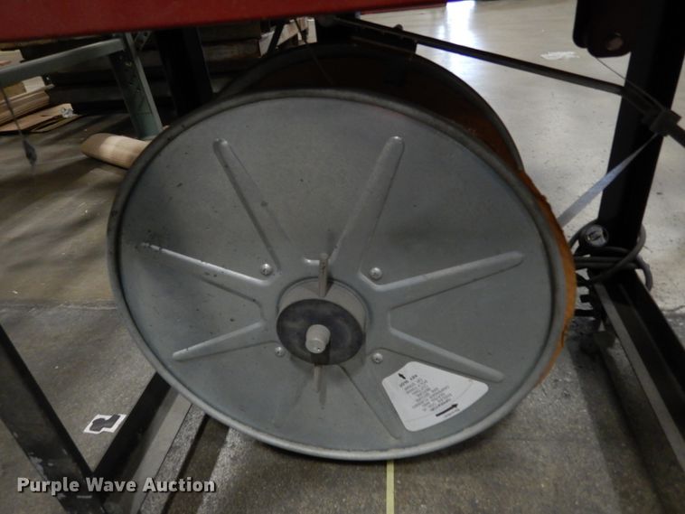 image for item II9648 Roller table and bander