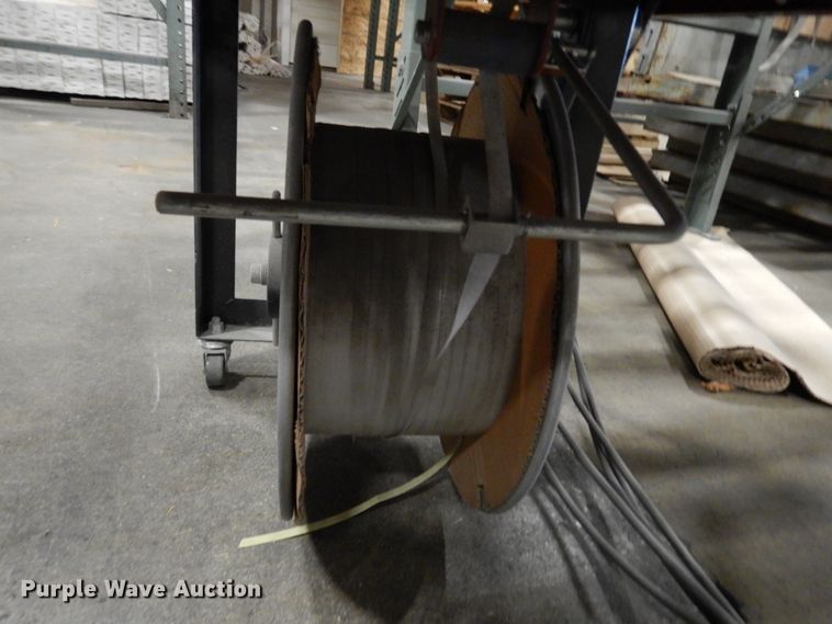 image for item II9648 Roller table and bander