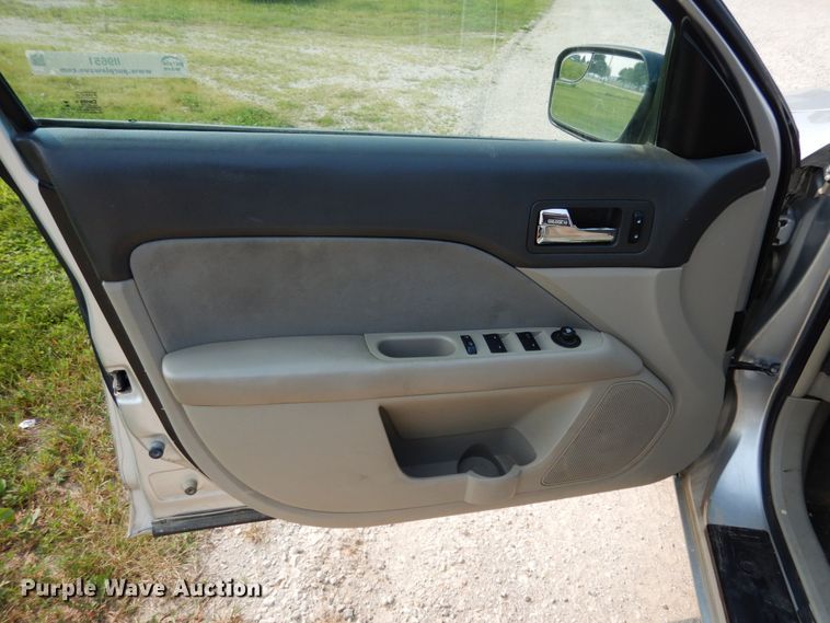 image for item II9651 2012 Ford Fusion