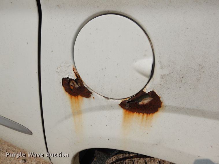 image for item II9653 2001 Dodge Caravan  van