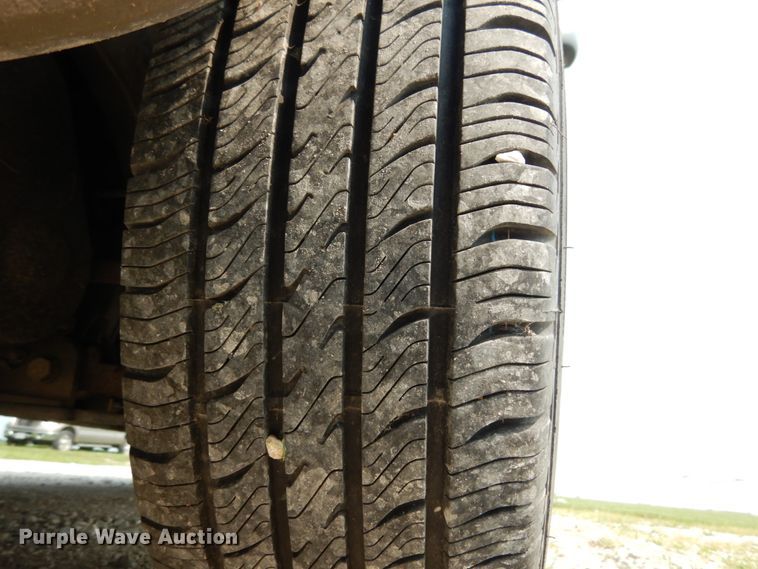 image for item II9653 2001 Dodge Caravan  van