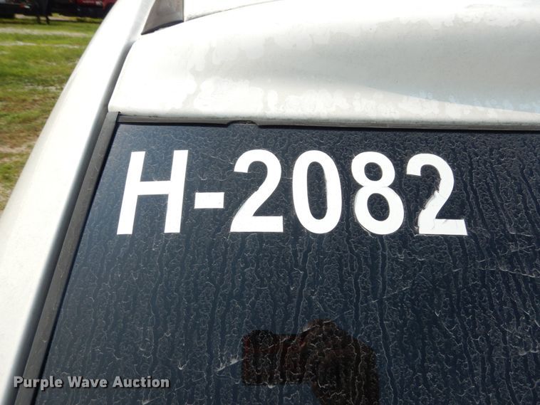 image for item II9653 2001 Dodge Caravan  van