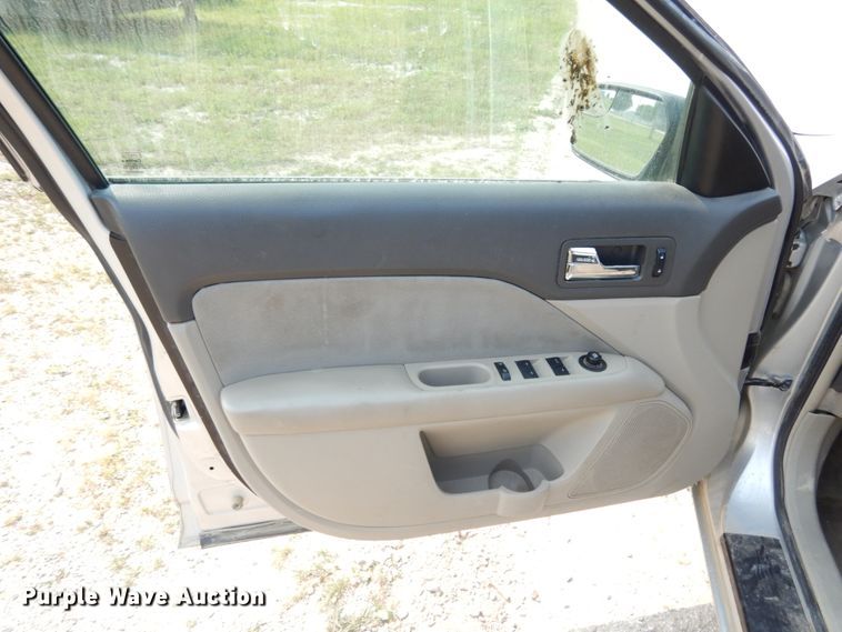 image for item II9654 2011 Ford Fusion