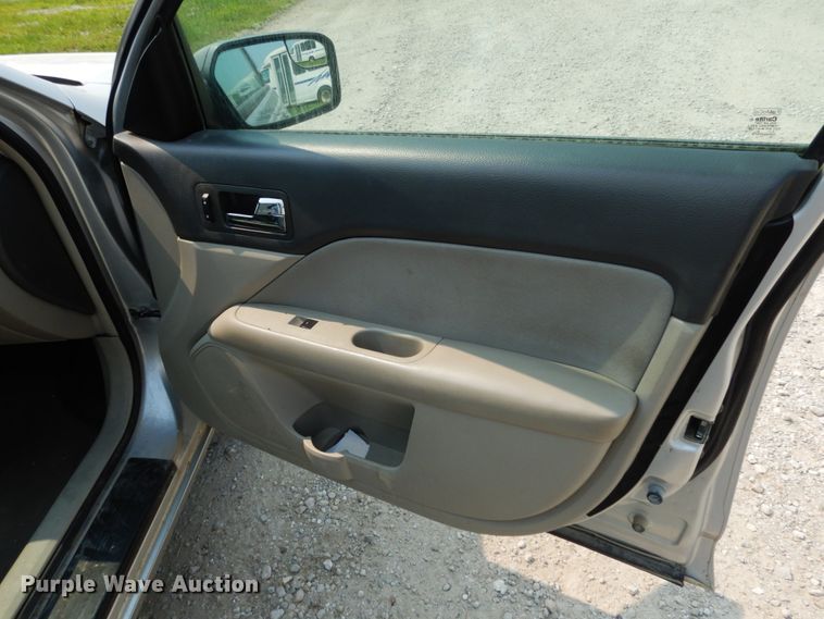 image for item II9654 2011 Ford Fusion