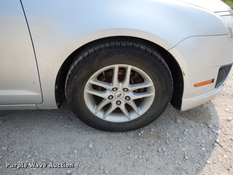 image for item II9654 2011 Ford Fusion