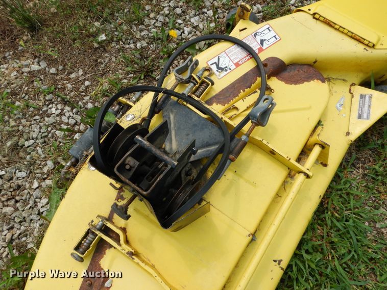 image for item II9657 John Deere 332  lawn mower