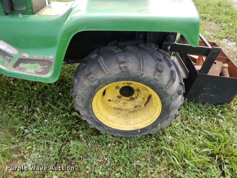 image for item II9657 John Deere 332  lawn mower