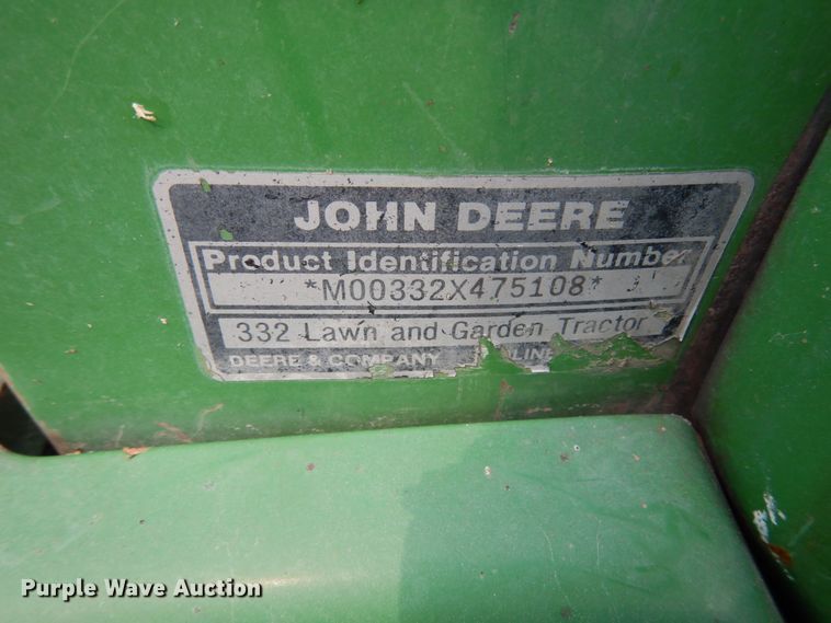 image for item II9657 John Deere 332  lawn mower