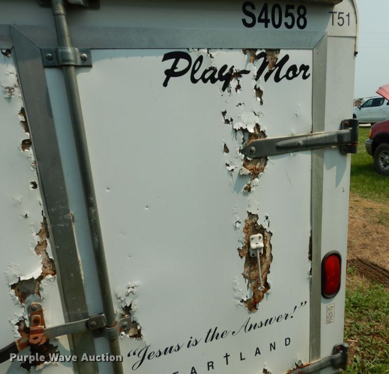 image for item II9658 2003 Play Mor  enclosed cargo trailer