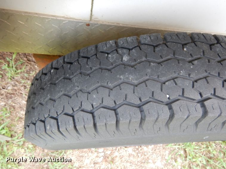 image for item II9658 2003 Play Mor  enclosed cargo trailer