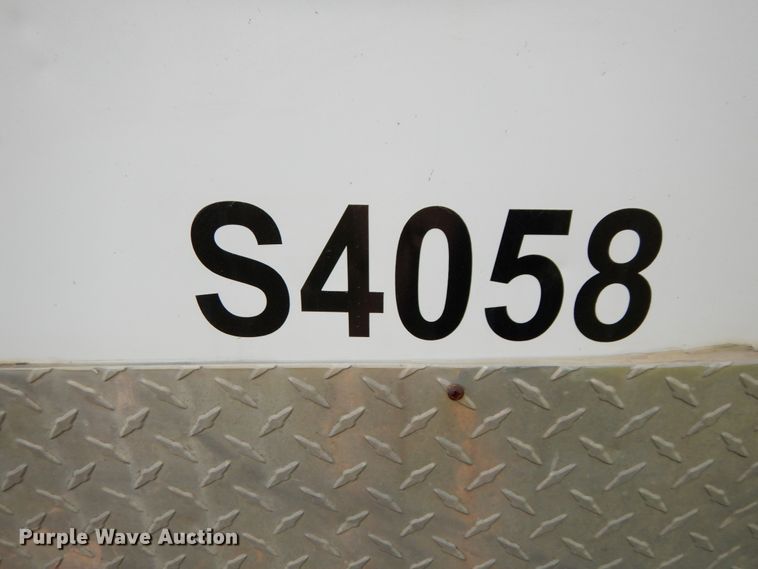 image for item II9658 2003 Play Mor  enclosed cargo trailer