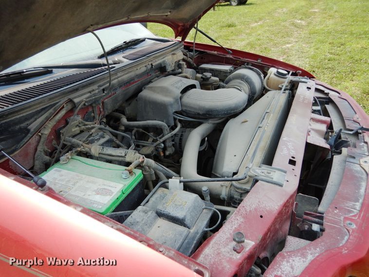 image for item II9661 2002 Ford Expedition Eddie Bauer  SUV