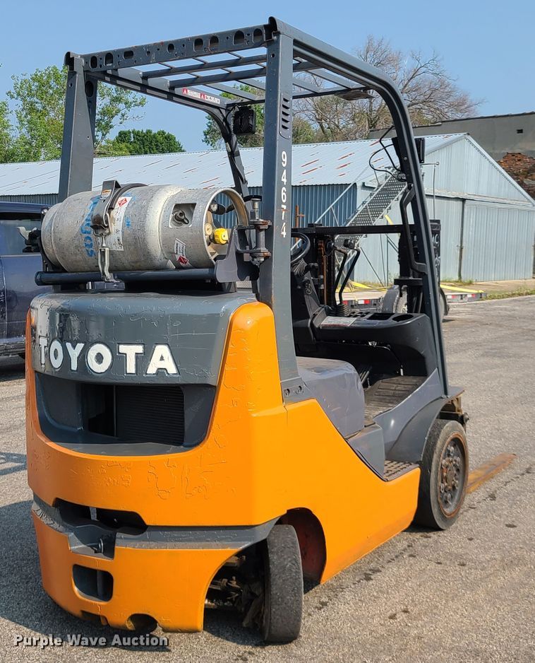 image for item IJ9039 Toyota 8FGCU20  forklift