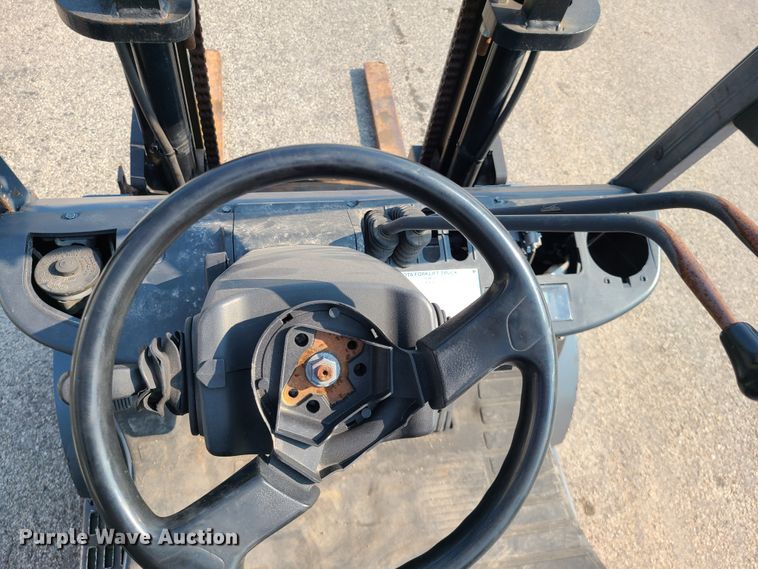 image for item IJ9039 Toyota 8FGCU20  forklift