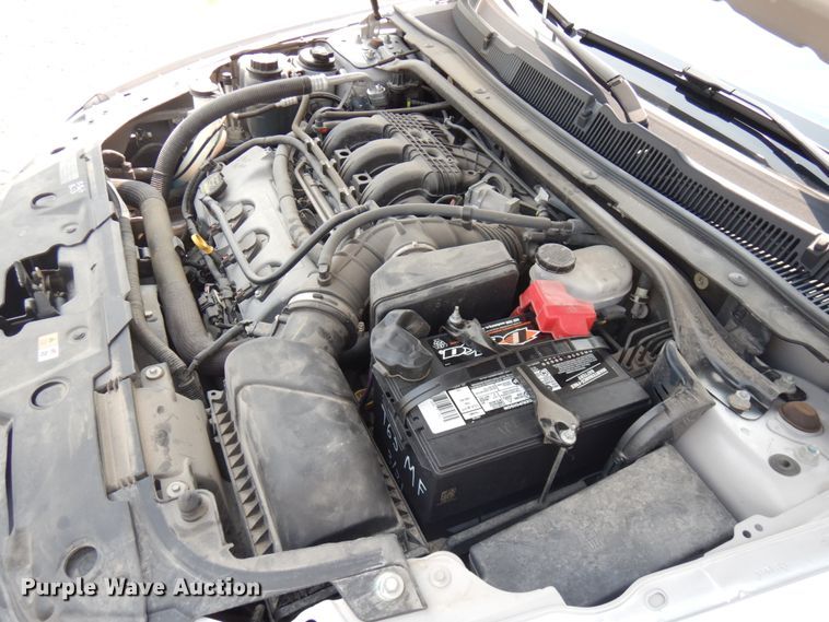 image for item IL9901 2010 Ford Taurus SEL