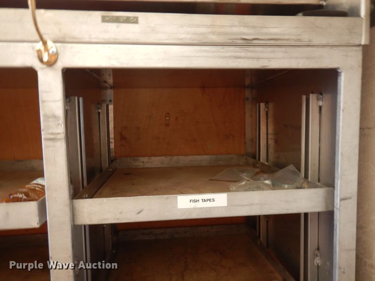 image for item IL9906 2002 Chevrolet Express 3500  fiber optic splicing truck