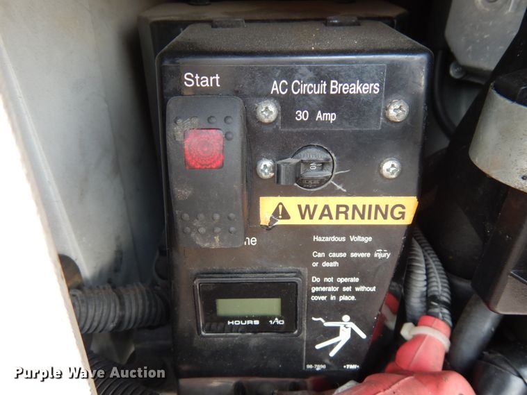 image for item IL9907 2007 Chevrolet Express 3500  fiber optic splicing truck