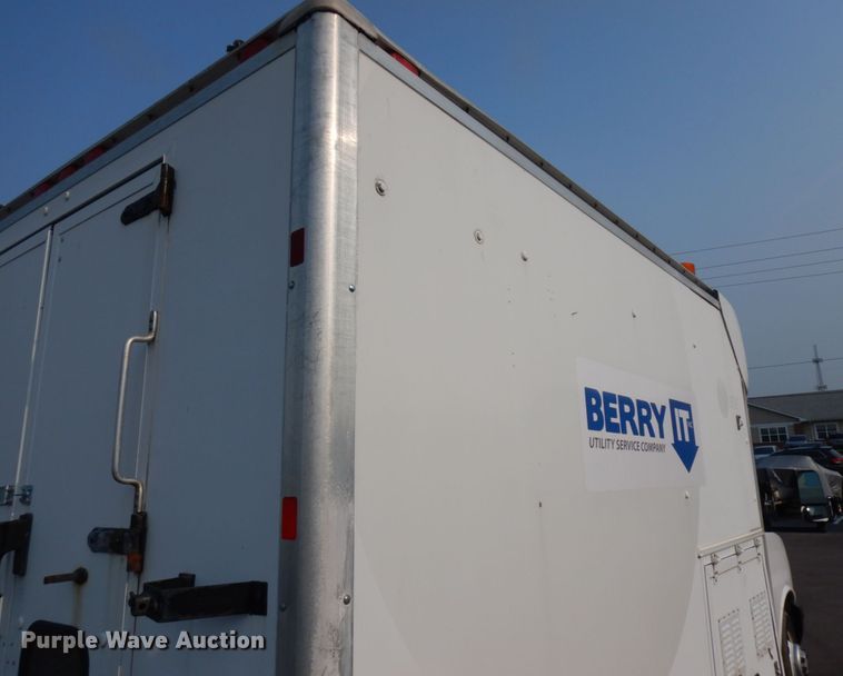 image for item IL9907 2007 Chevrolet Express 3500  fiber optic splicing truck