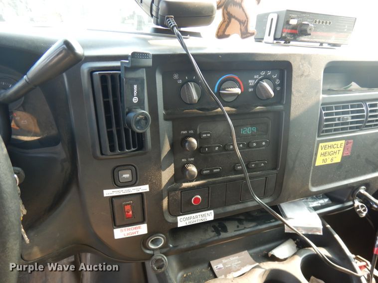 image for item IL9907 2007 Chevrolet Express 3500  fiber optic splicing truck