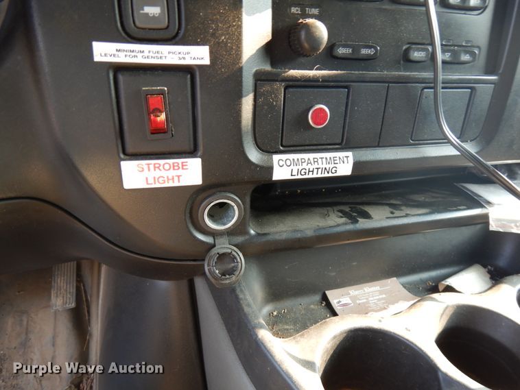 image for item IL9907 2007 Chevrolet Express 3500  fiber optic splicing truck