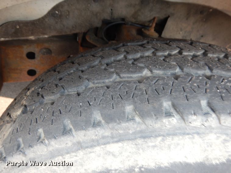 image for item IL9907 2007 Chevrolet Express 3500  fiber optic splicing truck