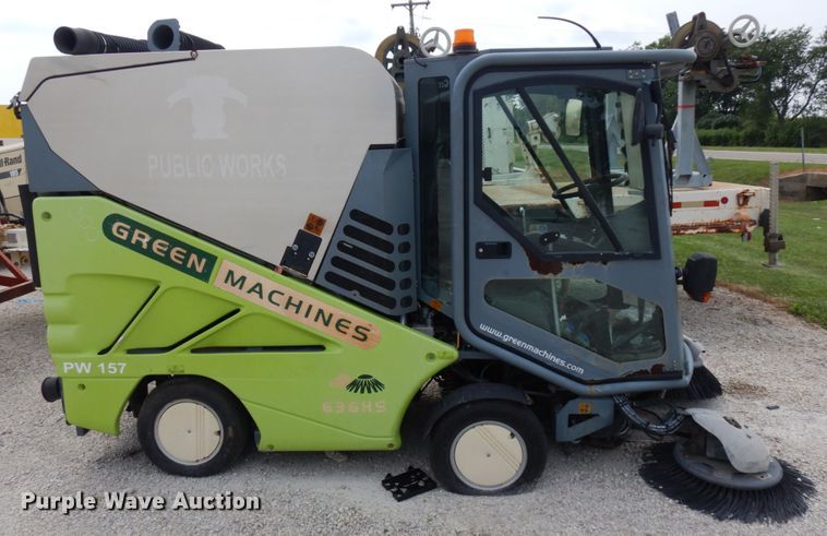 image for item IL9911 Green Machine Y36HS  street sweeper truck