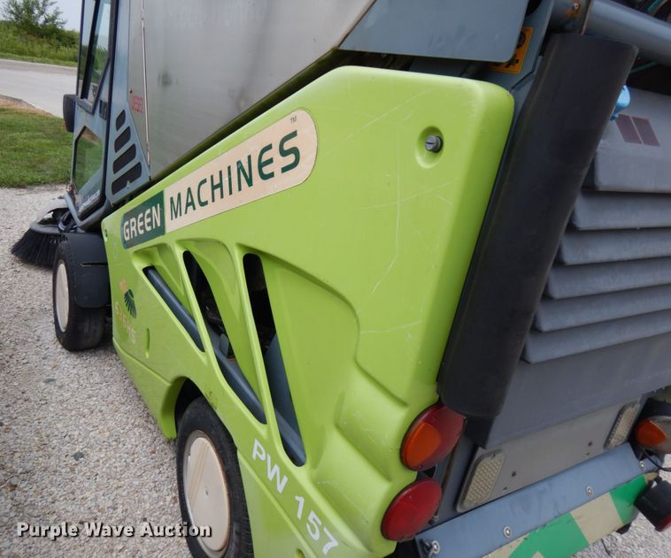 image for item IL9911 Green Machine Y36HS  street sweeper truck
