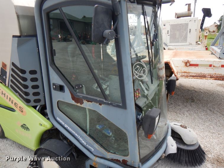 image for item IL9911 Green Machine Y36HS  street sweeper truck