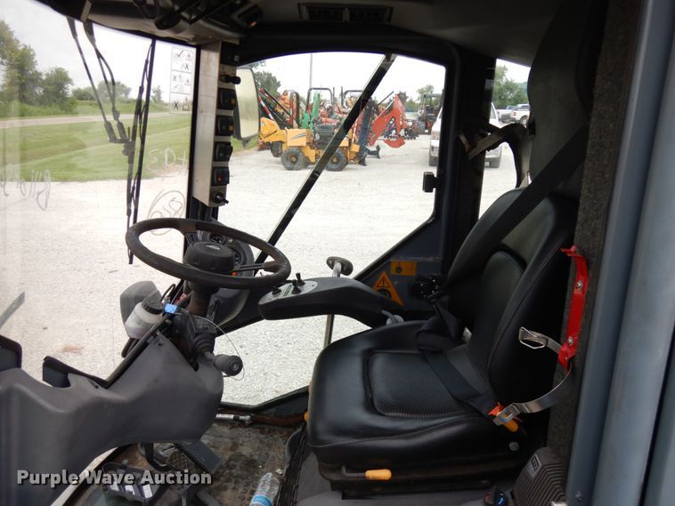 image for item IL9911 Green Machine Y36HS  street sweeper truck